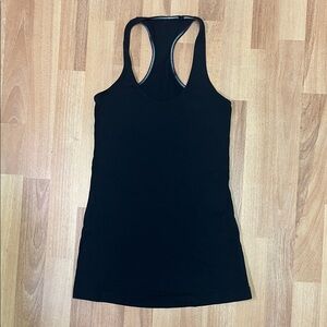 Lululemon Black Women's Racerback Tank Top